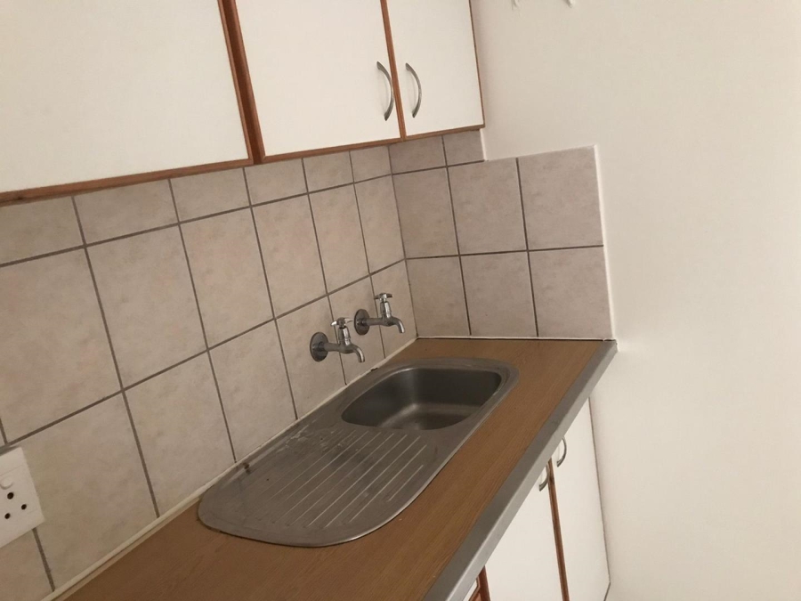 To Let commercial Property for Rent in Phoenix Western Cape